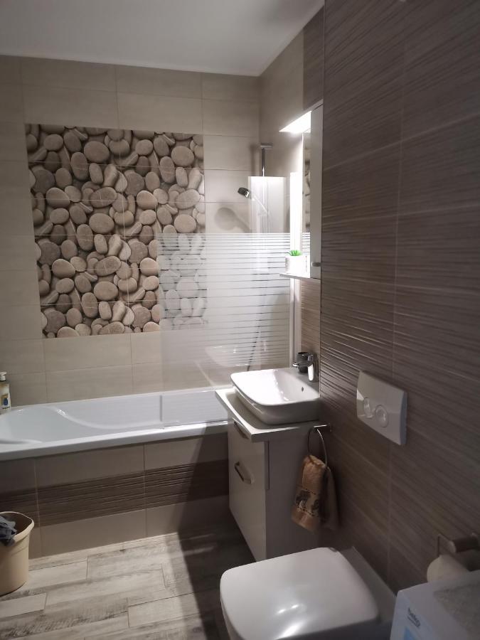 Apartmant Melinda M16 Lägenhet Braşov Exteriör bild